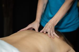 Massage suédois ou thérapeutique : lequel choisir? Massothérapie au Pür Détente et Spa, Sorel-Tracy